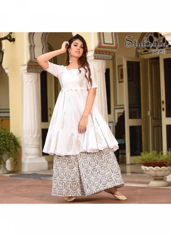 Stylista Vol 07 Latest Casual Wear Pure Maslin With Digital Printed Kurti With Plazzo Collection 